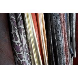 東莞市厚街正鴻皮革制品加工廠 專業(yè)皮革制品銷售與服務(wù)